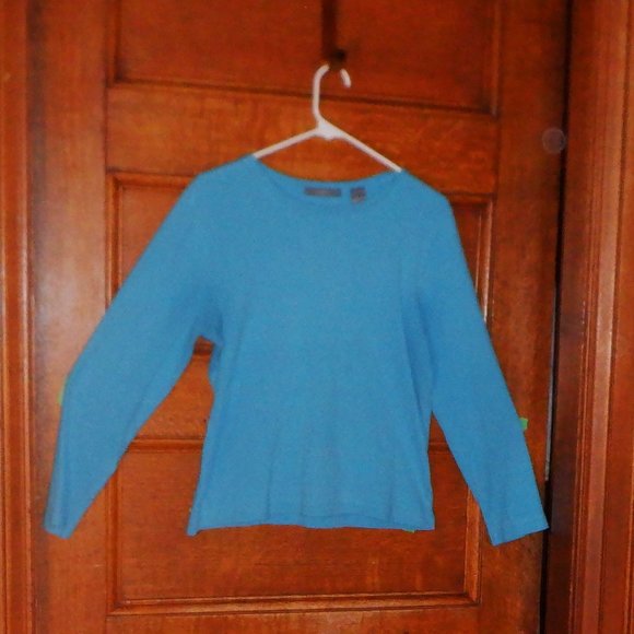 Liz Claiborne Tops - *** LIZ Claiborne *** Top / Pullover ~ Large